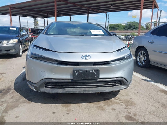 Toyota Prius Le