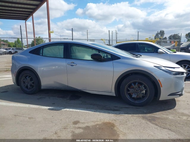Toyota Prius Le