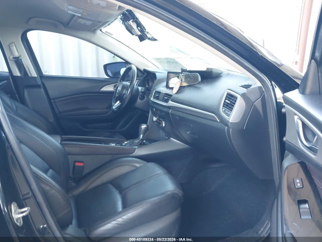 Mazda Mazda3 Touring