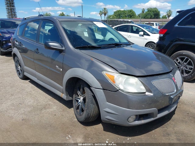Salvage Pontiac Vibe Image