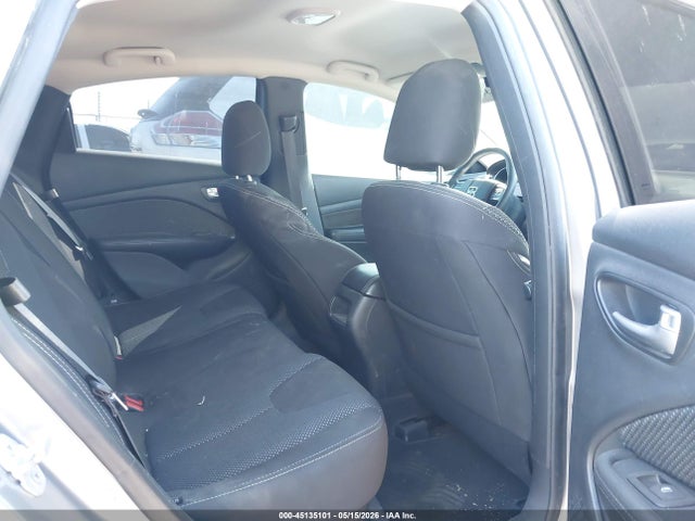 Dodge Dart Sxt