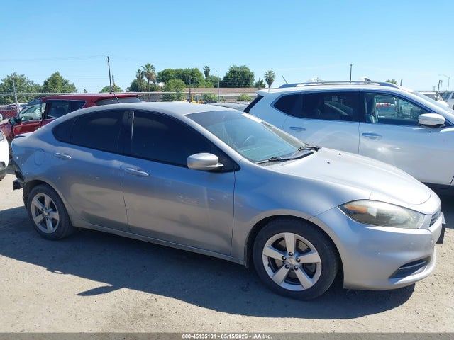 Dodge Dart Sxt