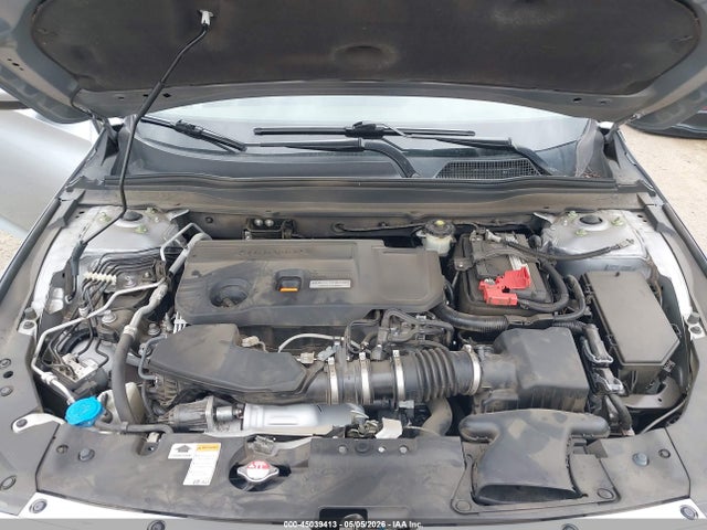 Honda Accord Touring 2.0t