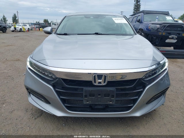 Honda Accord Touring 2.0t
