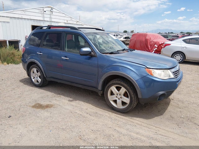 Salvage Subaru Forester Image
