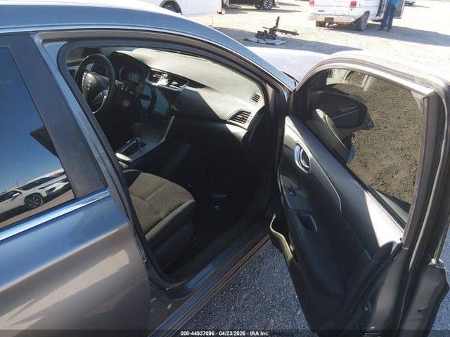 Nissan Sentra Fe+ S