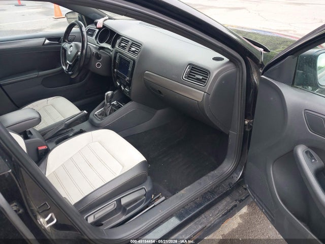 Volkswagen Jetta 1.8t Sport
