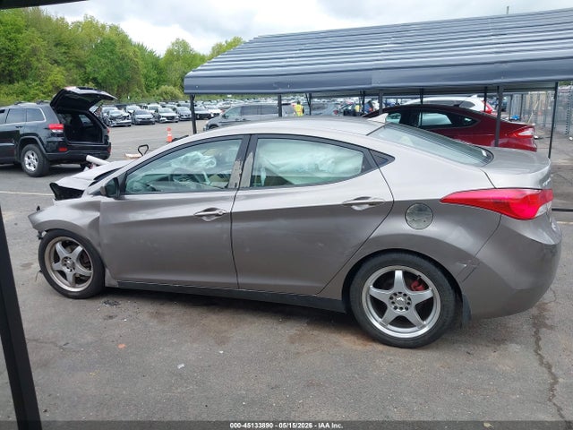 Hyundai ELANTRA Gls