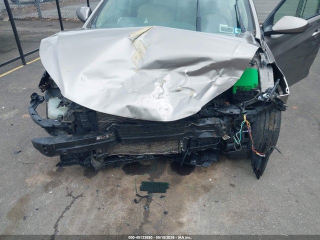 Hyundai ELANTRA Gls