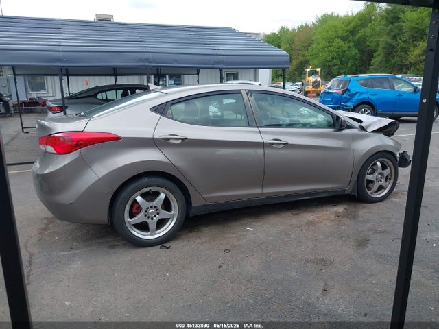 Hyundai ELANTRA Gls