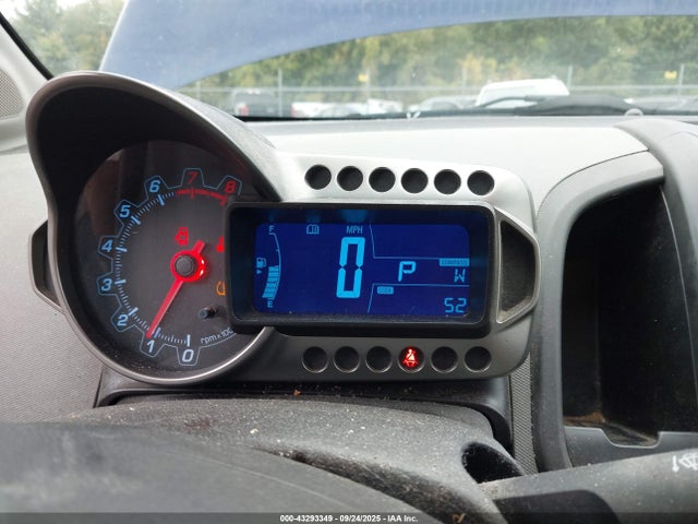 Chevrolet Sonic Ls Auto