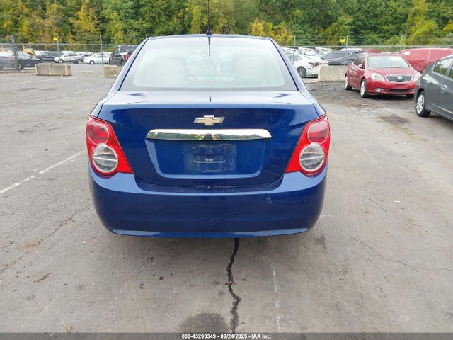 Chevrolet Sonic Ls Auto