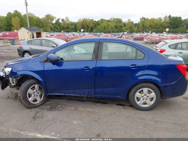 Chevrolet Sonic Ls Auto