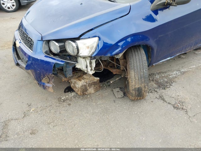 Chevrolet Sonic Ls Auto
