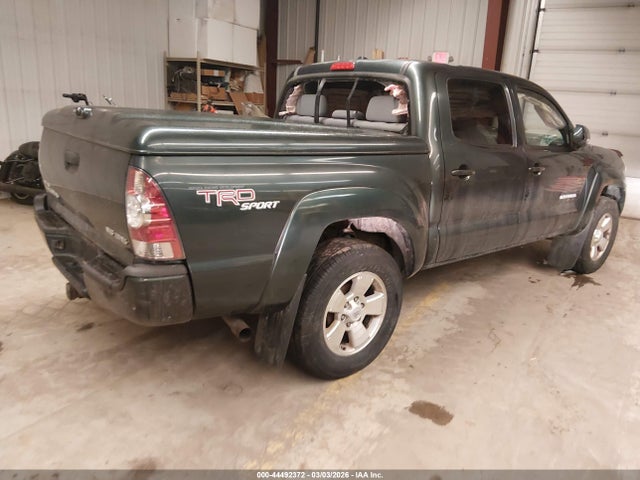 Toyota Tacoma Base V6
