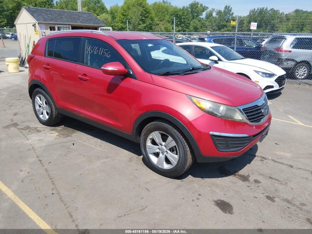 Salvage Kia Sportage Image