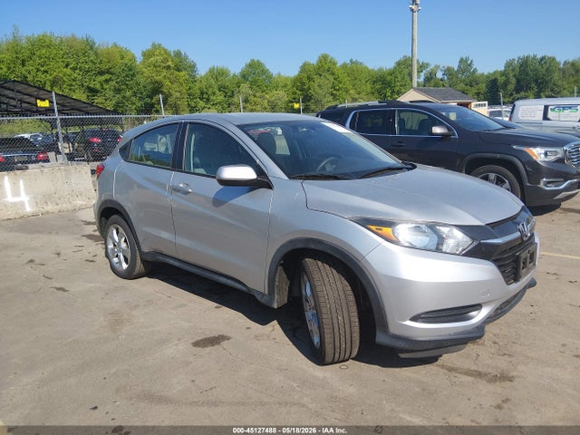 Salvage Honda HR-V Image