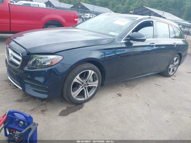 Mercedes-Benz E-Class 4matic