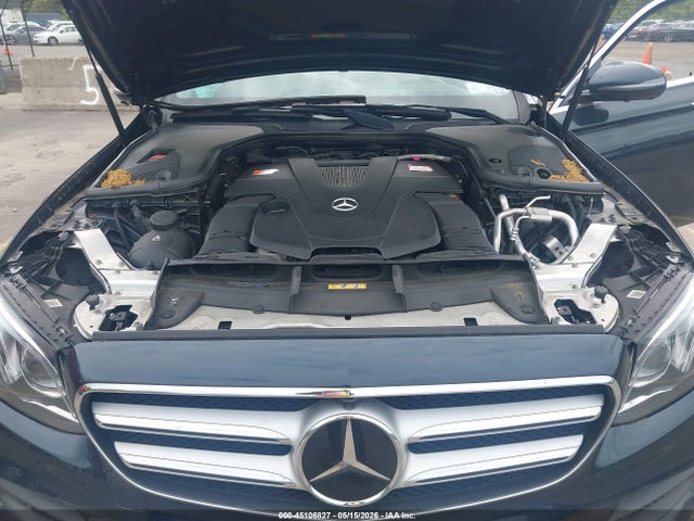 Mercedes-Benz E-Class 4matic
