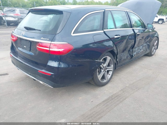 Mercedes-Benz E-Class 4matic