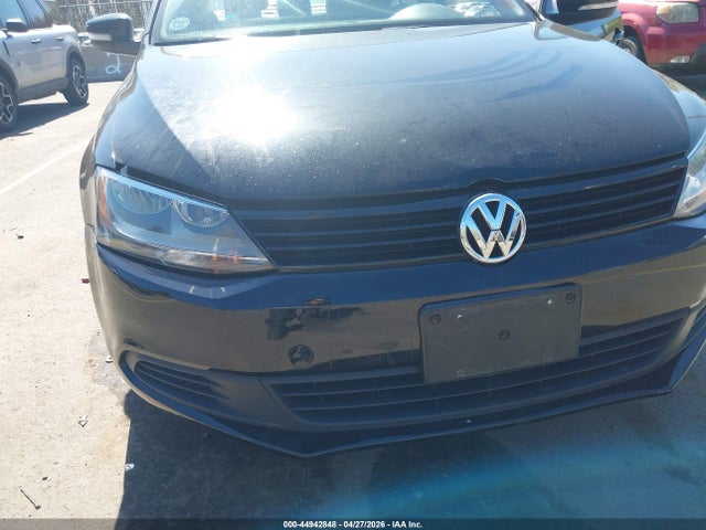 Volkswagen Jetta 2.5l Se