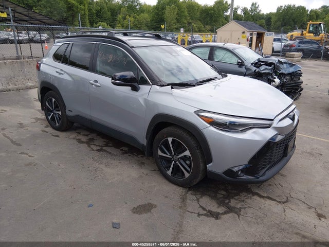 Salvage Toyota Corolla Image