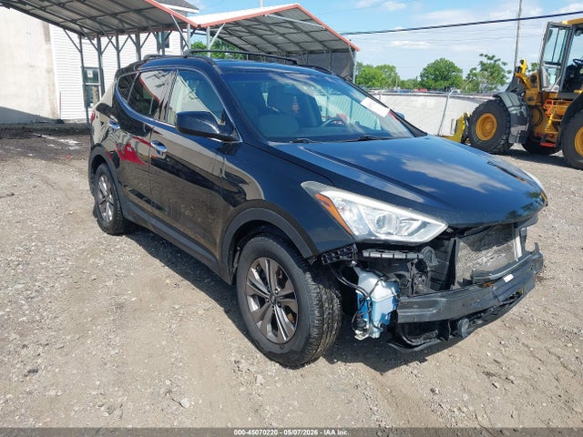 Salvage Hyundai SANTA FE Image