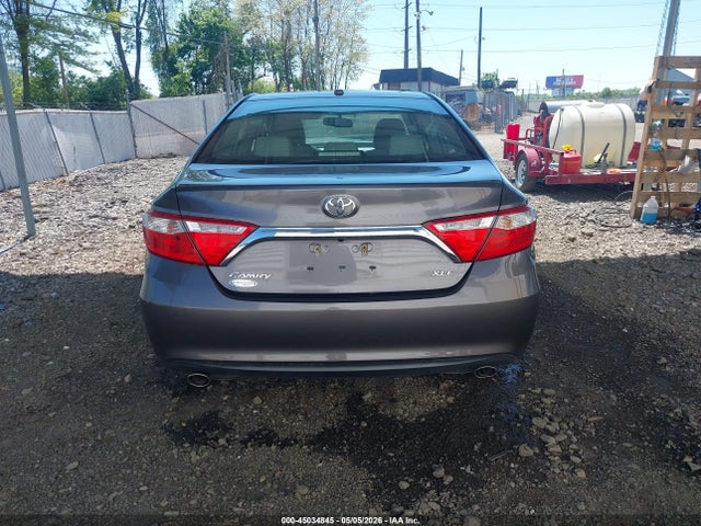 Toyota Camry Xle V6