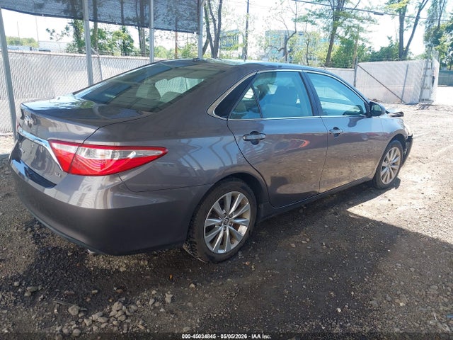 Toyota Camry Xle V6