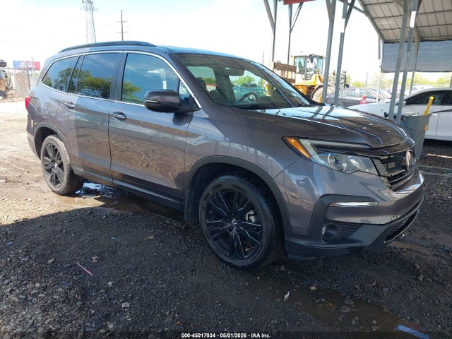 Salvage Honda Pilot Image