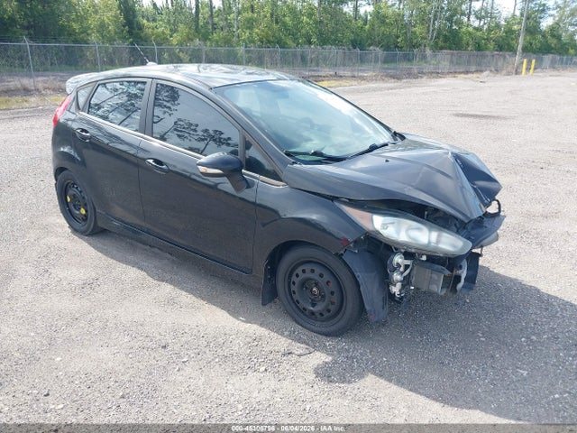Salvage Ford Fiesta Image