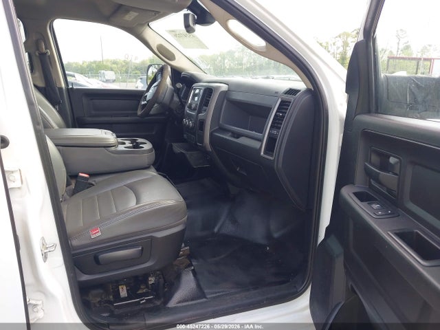 Ram 2500 Tradesman  4x2 8' Box