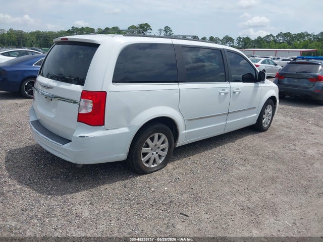 Chrysler Town & Country Touring