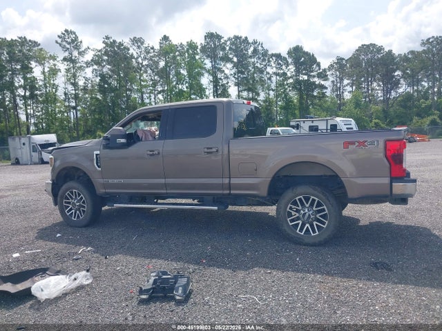 Ford F-350 Lariat