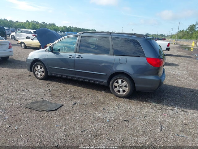 Toyota Sienna Xle