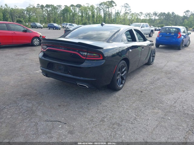 Dodge Charger Sxt