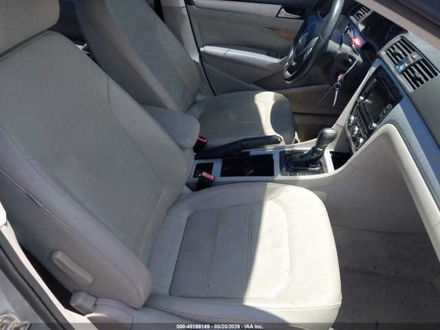 Volkswagen Passat 2.5l Se