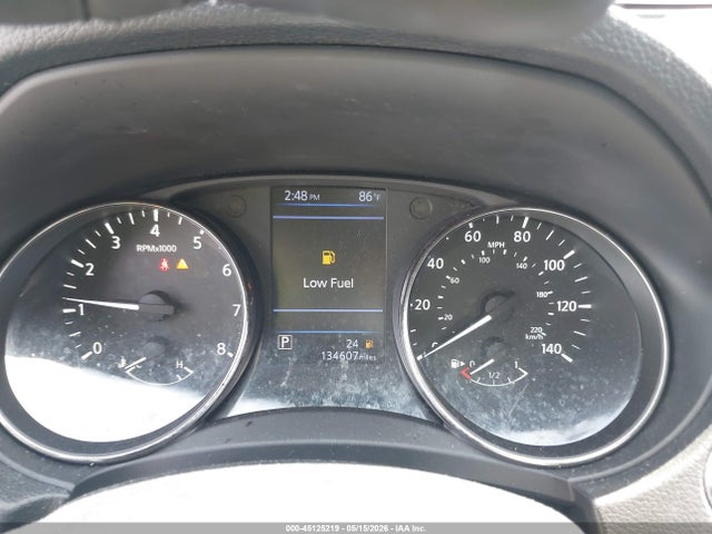 Nissan Rogue Sv