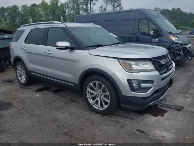 Salvage Ford Explorer Image