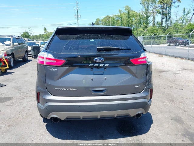 Ford Edge Titanium