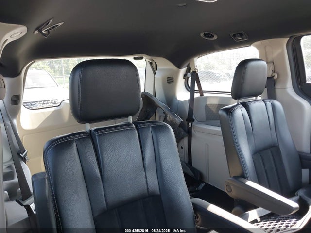 Dodge Grand Caravan Sxt
