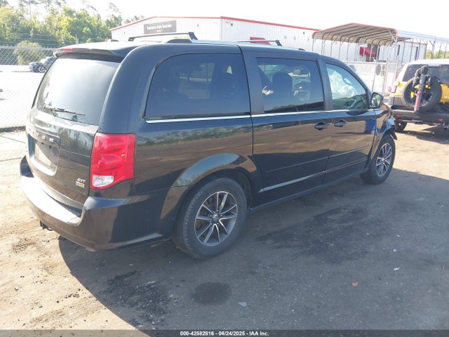Dodge Grand Caravan Sxt