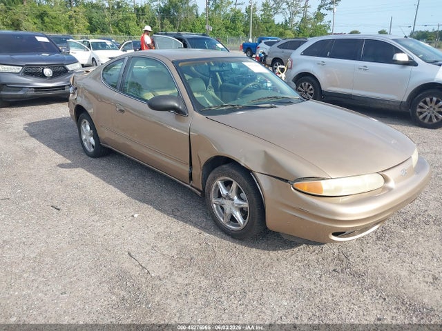 Salvage Oldsmobile Alero Image