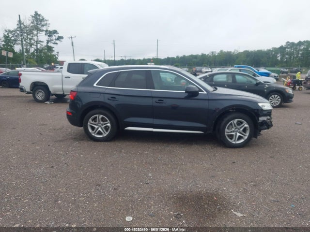 Audi Q5 45 Premium