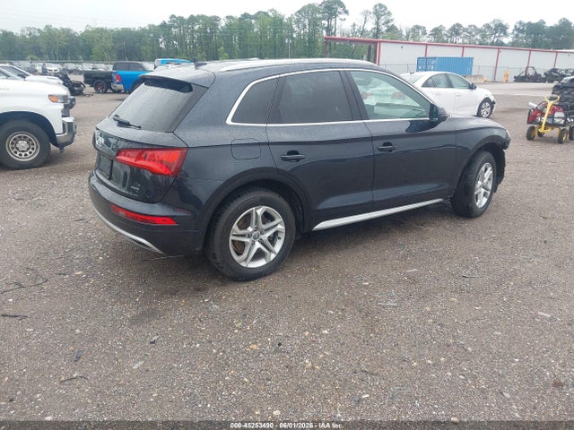 Audi Q5 45 Premium
