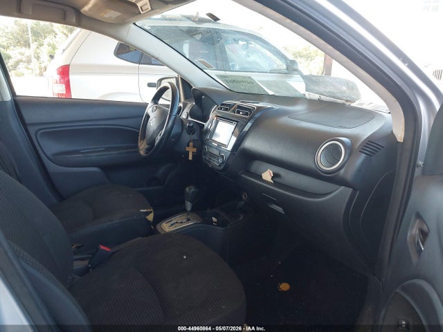 Mitsubishi Mirage Es