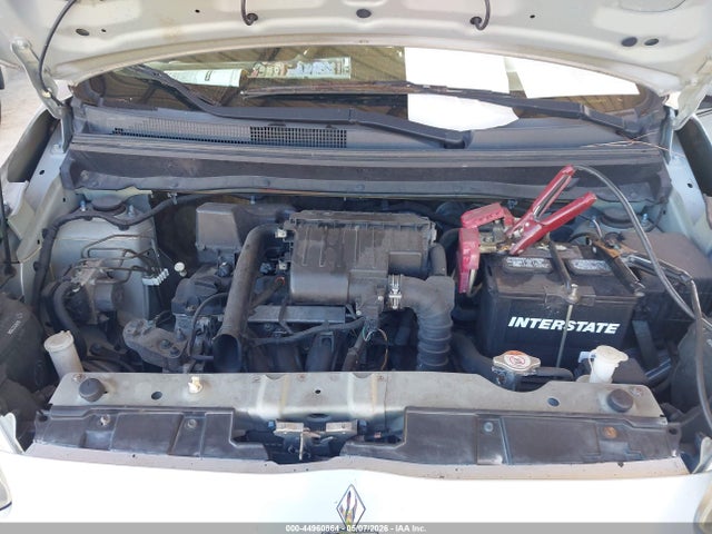 Mitsubishi Mirage Es