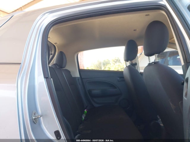 Mitsubishi Mirage Es