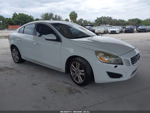 Salvage Volvo S60 Image