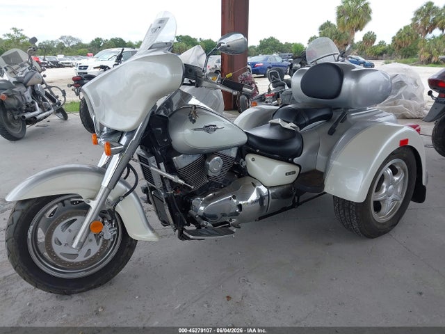 Suzuki Vl1500